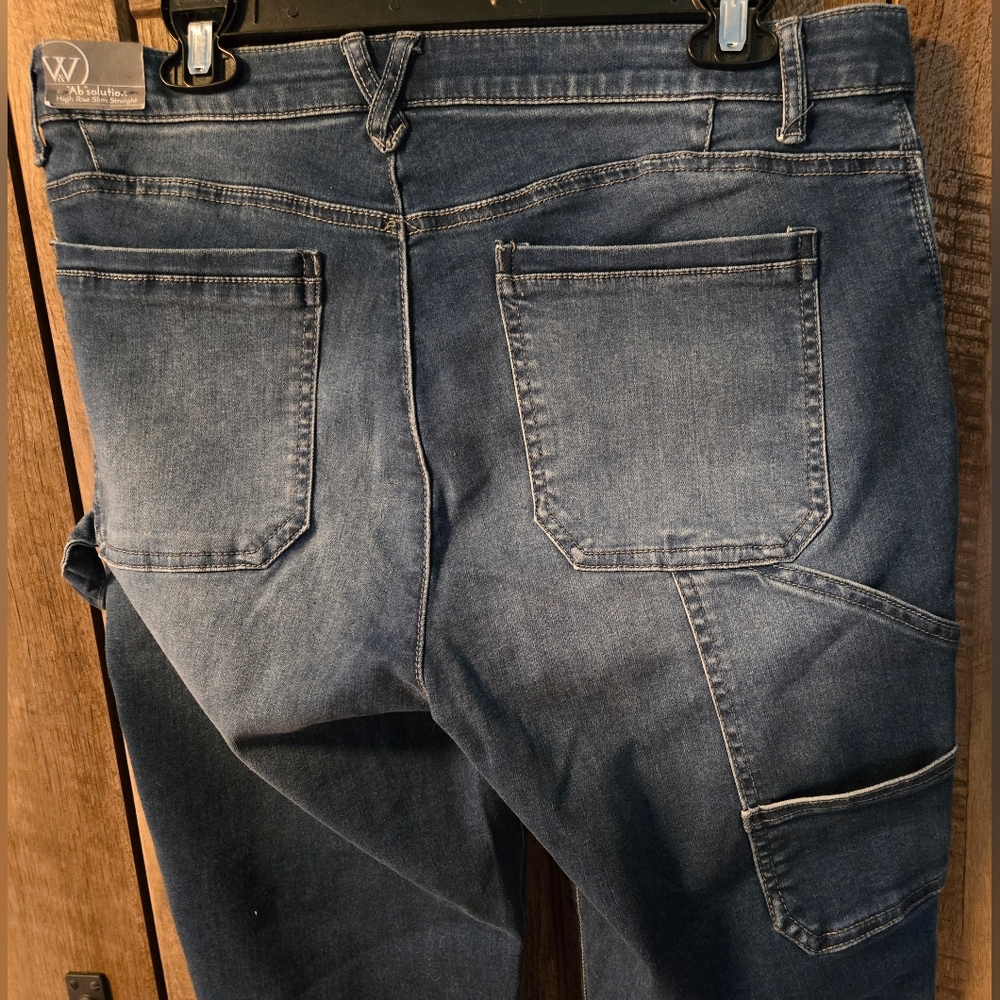 Wit and Wisdom Slim Straight Stretch Denim Jeans - Picture 6 of 7